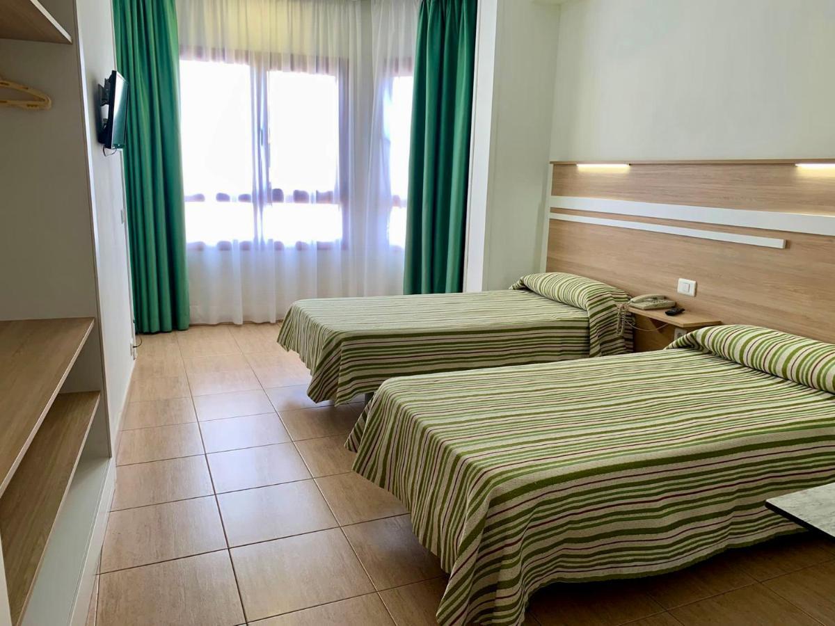 Apartamentos Tinoca Las Palmas de Gran Canaria Dış mekan fotoğraf