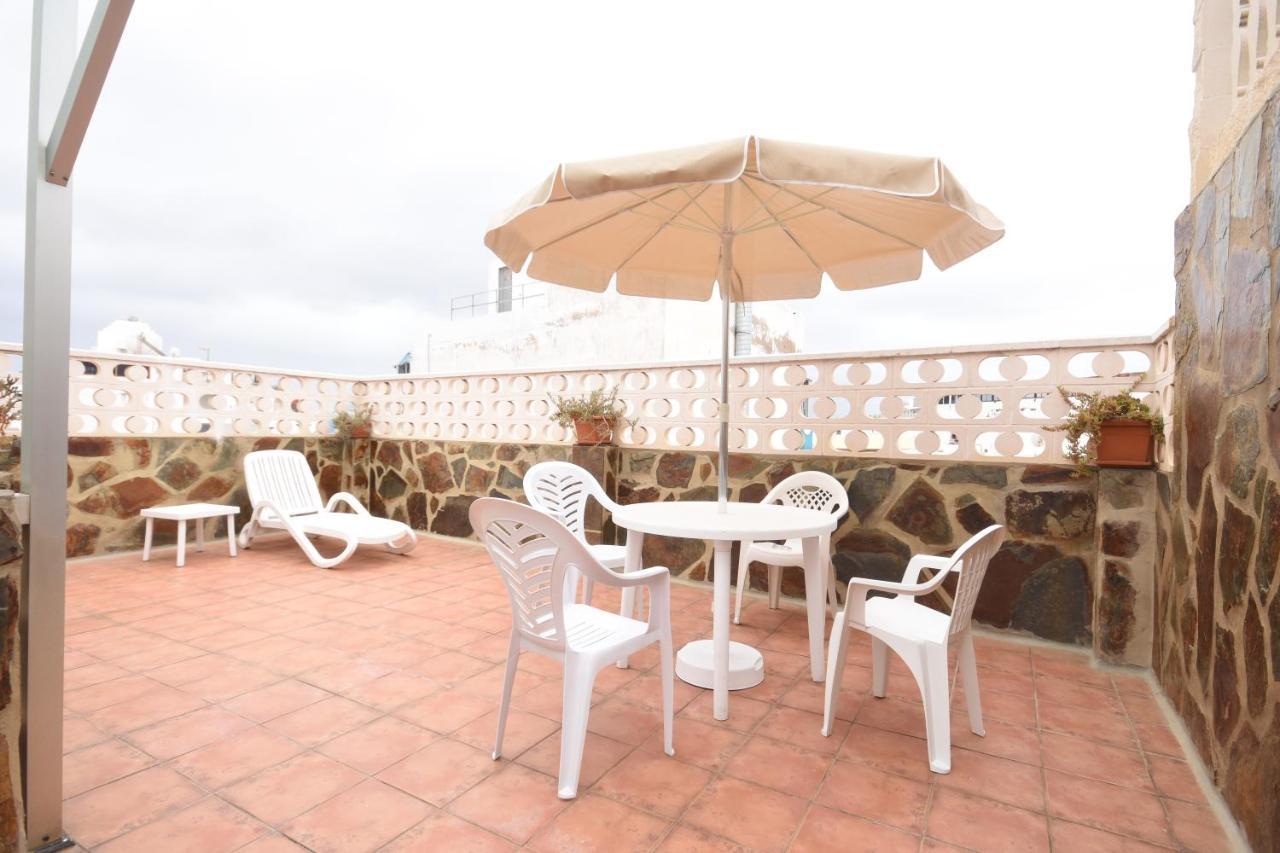 Apartamentos Tinoca Las Palmas de Gran Canaria Dış mekan fotoğraf