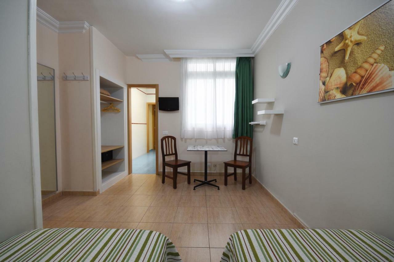 Apartamentos Tinoca Las Palmas de Gran Canaria Dış mekan fotoğraf